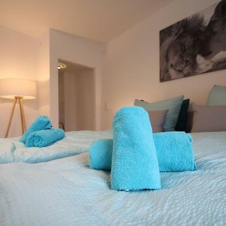 Moderne, Helle 1 Zimmer-Wohnung In Citylage Bad Urach Εξωτερικό φωτογραφία