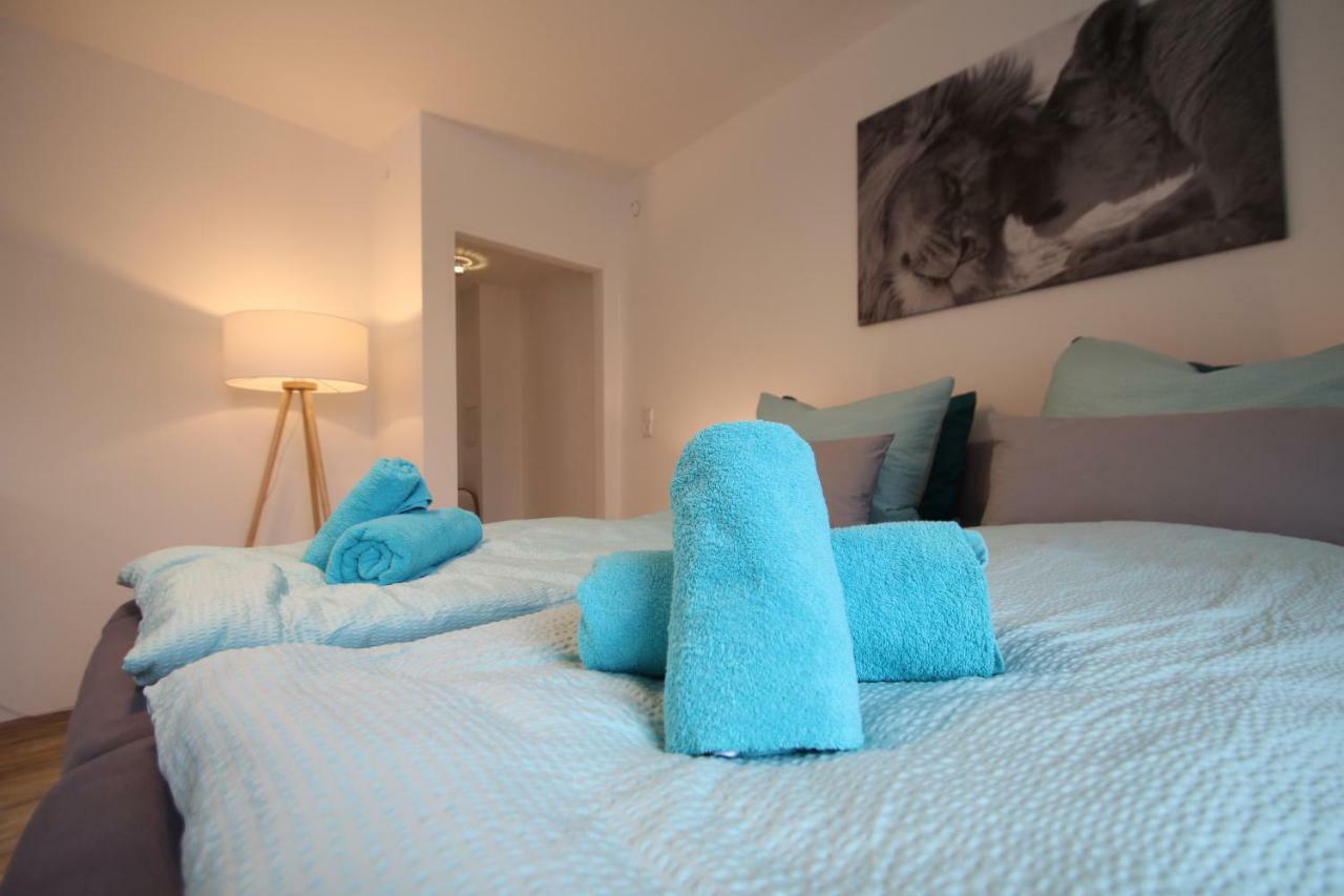 Moderne, Helle 1 Zimmer-Wohnung In Citylage Bad Urach Εξωτερικό φωτογραφία